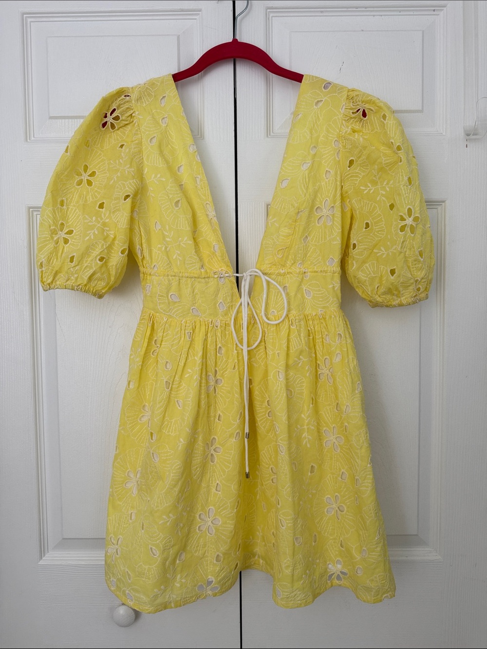 AVEC LES FILLES Yellow Eyelet Embroidered Open Back Puff Sleeve Size 2 Babydoll - Picture 5 of 16